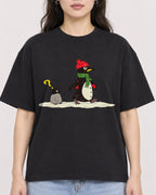 Mockup Boxy Heavyweight Tee Black female close-up 03