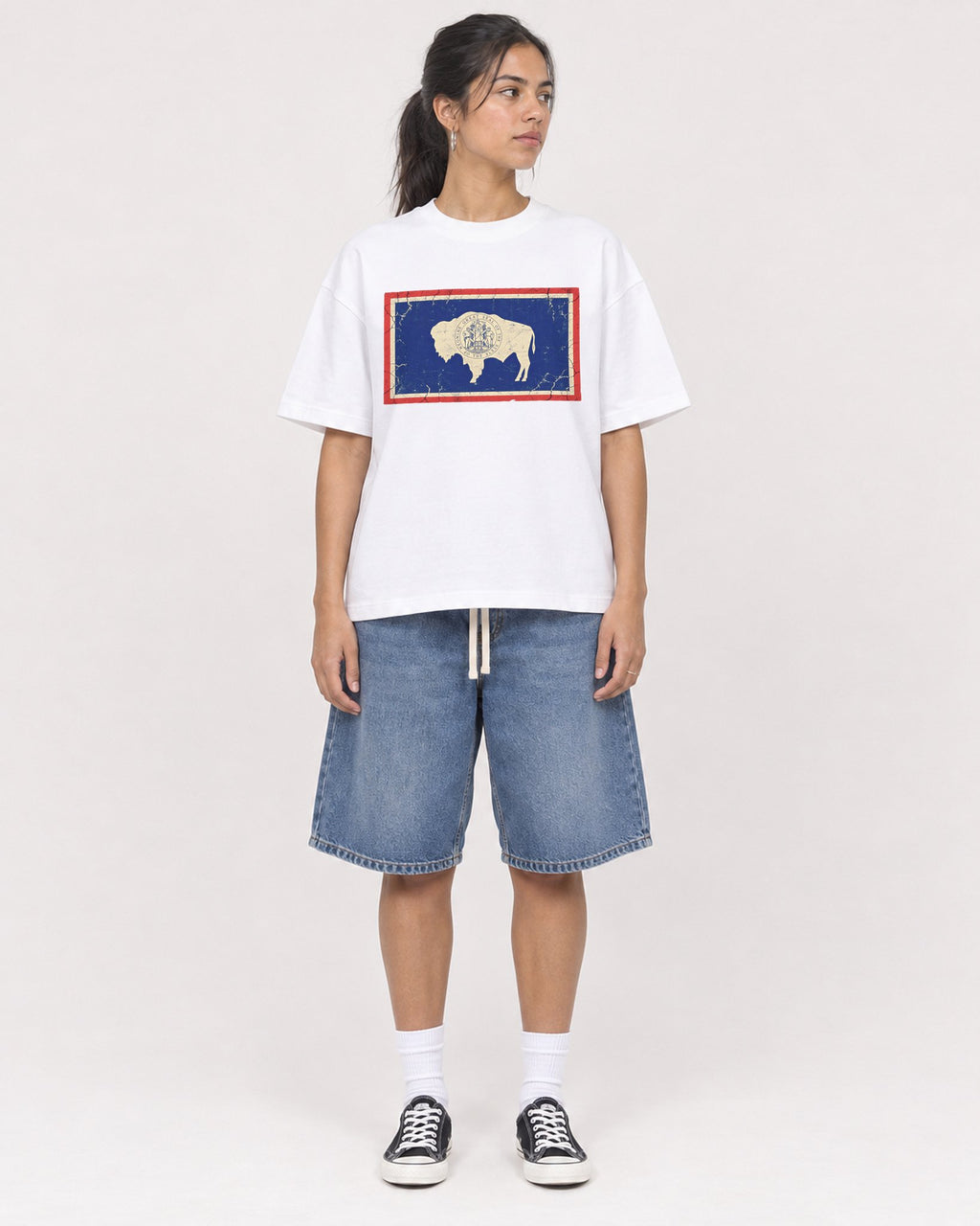 Mockup Boxy Heavyweight Tee White female full-body 16