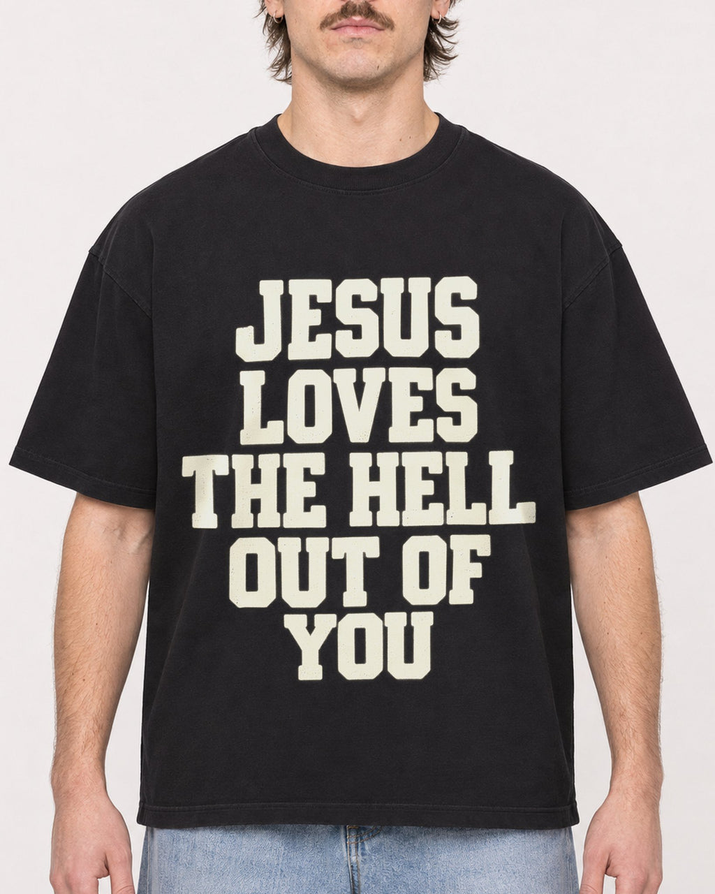 Mockup Boxy Heavyweight Tee Black male close-up 29