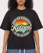 Mockup Boxy Heavyweight Tee Black female close-up 05
