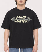 Mockup Boxy Heavyweight Tee Black male close-up 03