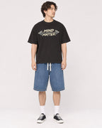 Mockup Boxy Heavyweight Tee Black male full-body 03