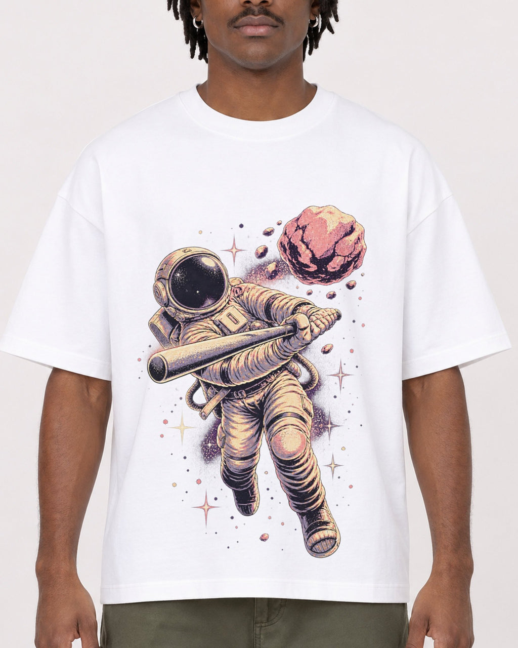 Mockup Boxy Heavyweight Tee White male close-up 04