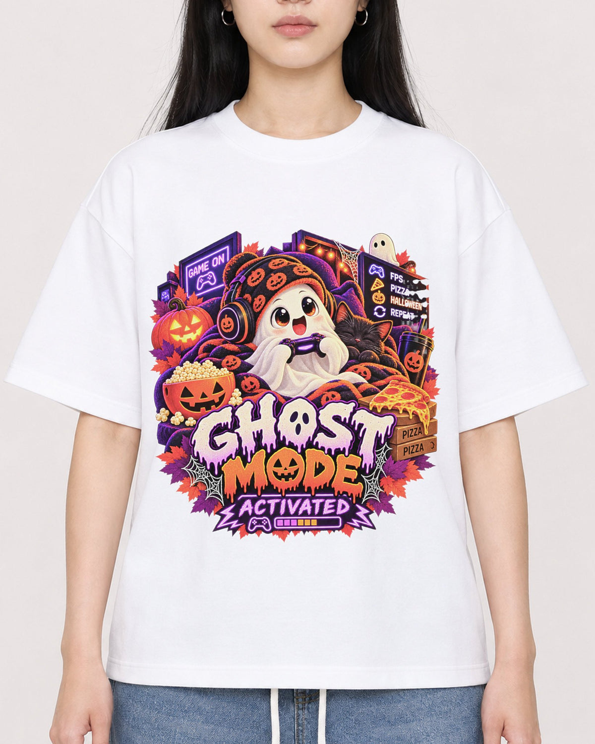 Mockup Boxy Heavyweight Tee White female close-up 01
