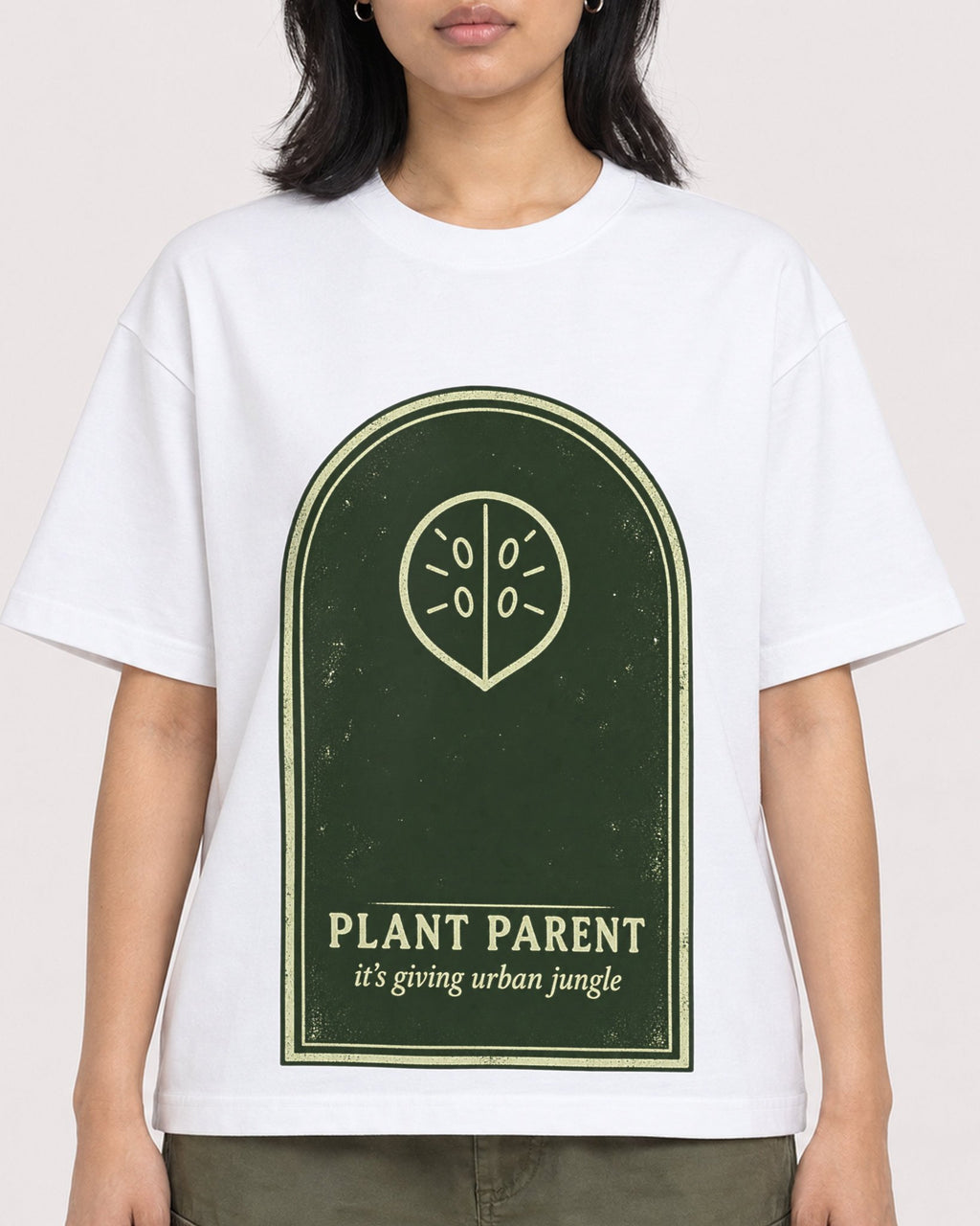 Mockup Boxy Heavyweight Tee White female close-up 22