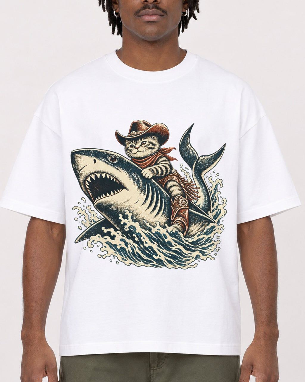 Mockup Boxy Heavyweight Tee White male close-up 04