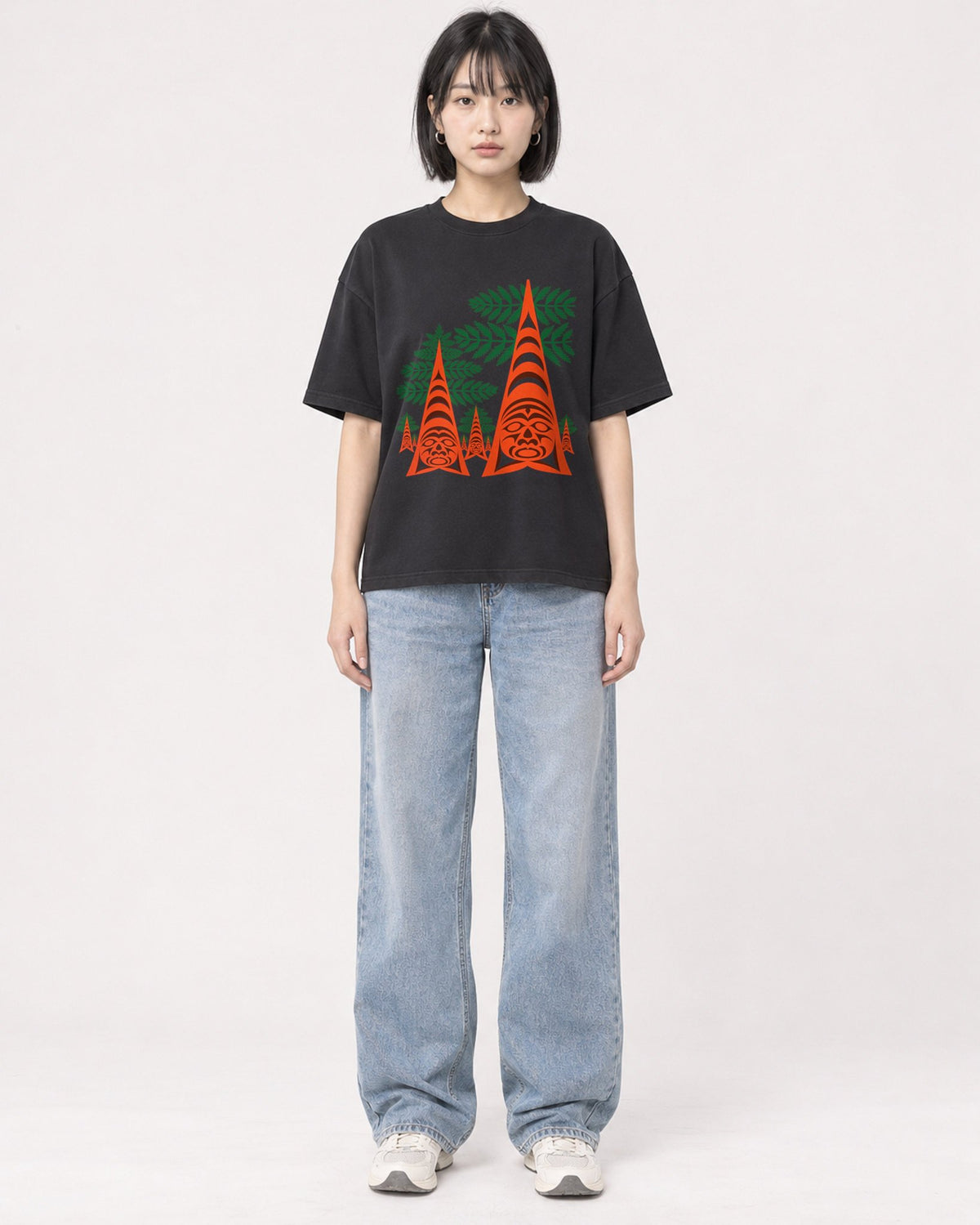 Mockup Boxy Heavyweight Tee Black female full-body 11