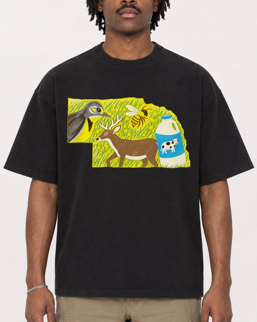 Mockup Boxy Heavyweight Tee Black male close-up 04