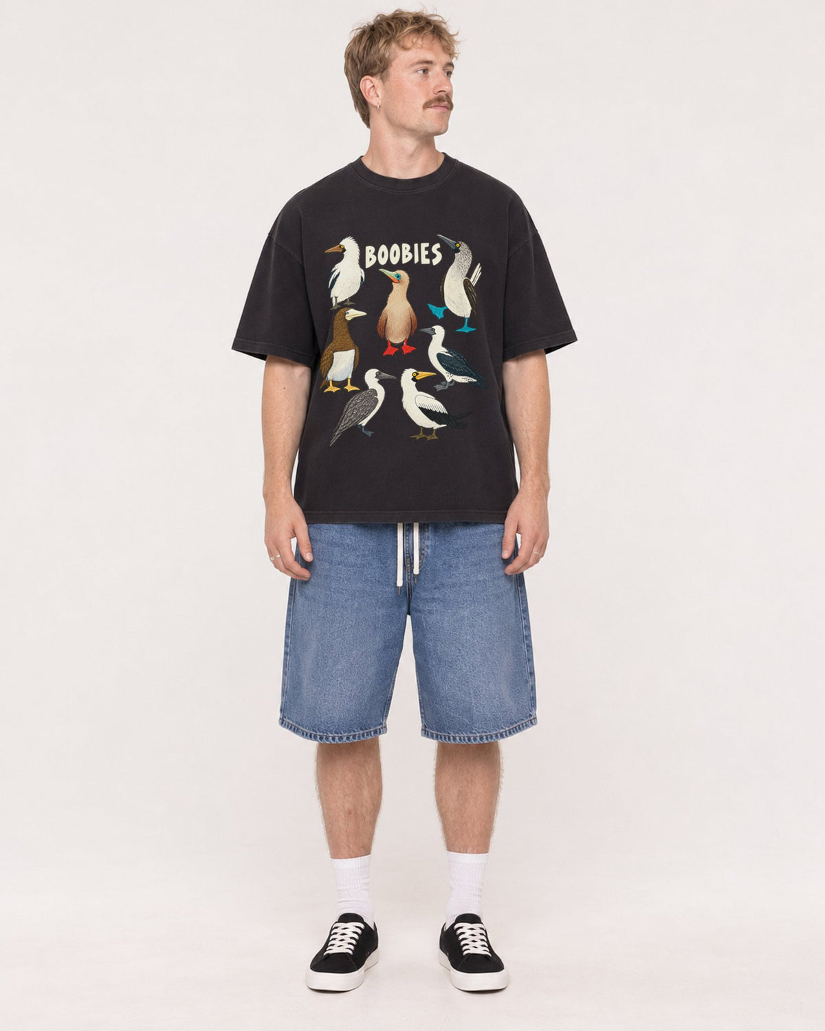 Mockup Boxy Heavyweight Tee Black male full-body 19