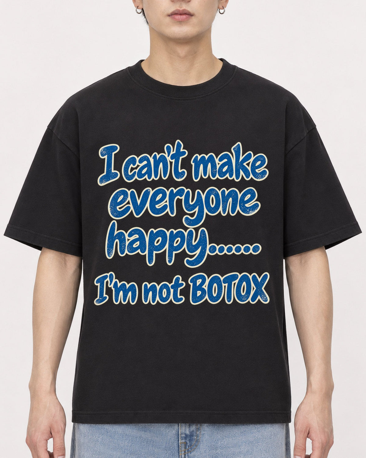 Mockup Boxy Heavyweight Tee Black male close-up 01