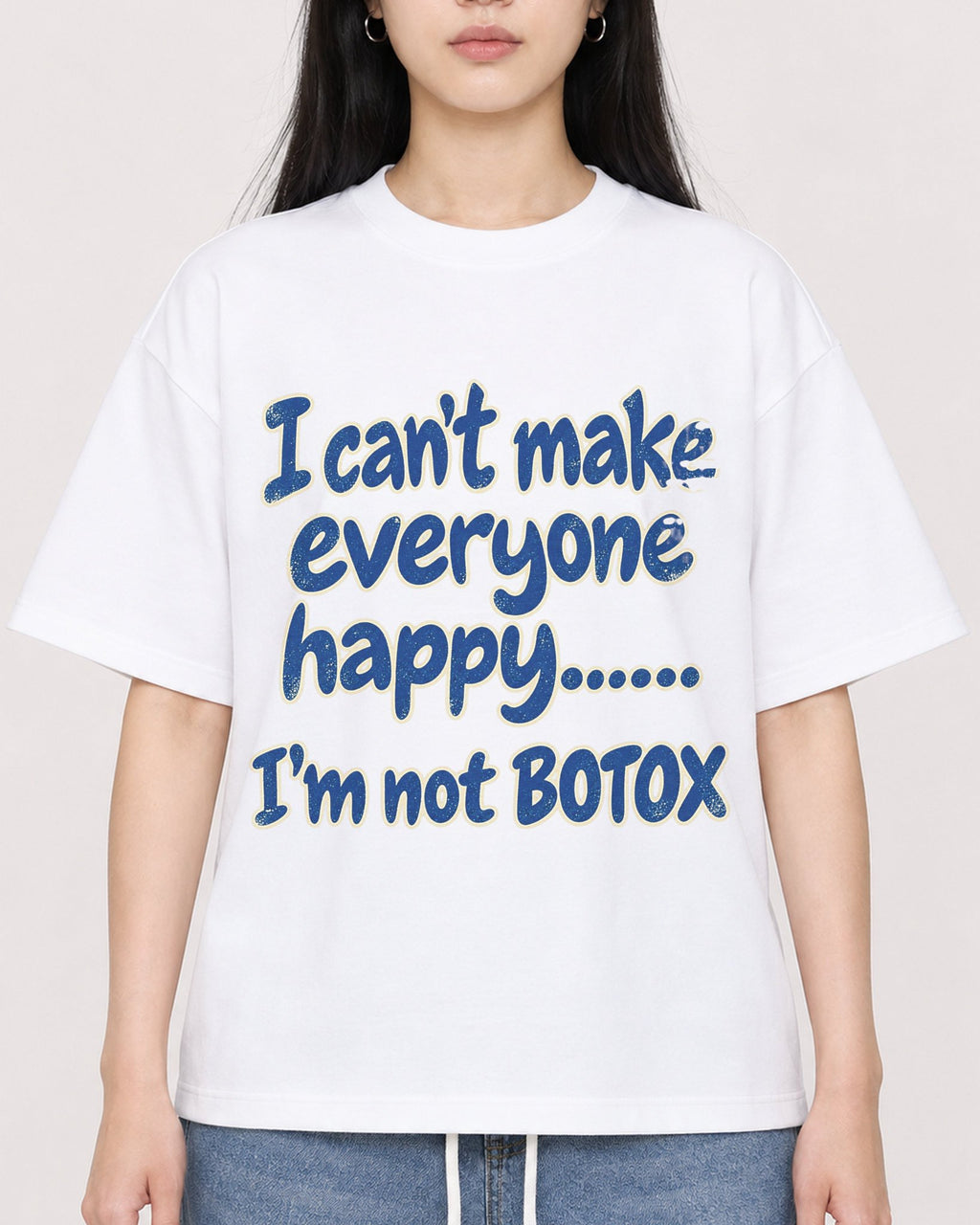 Mockup Boxy Heavyweight Tee White female close-up 01