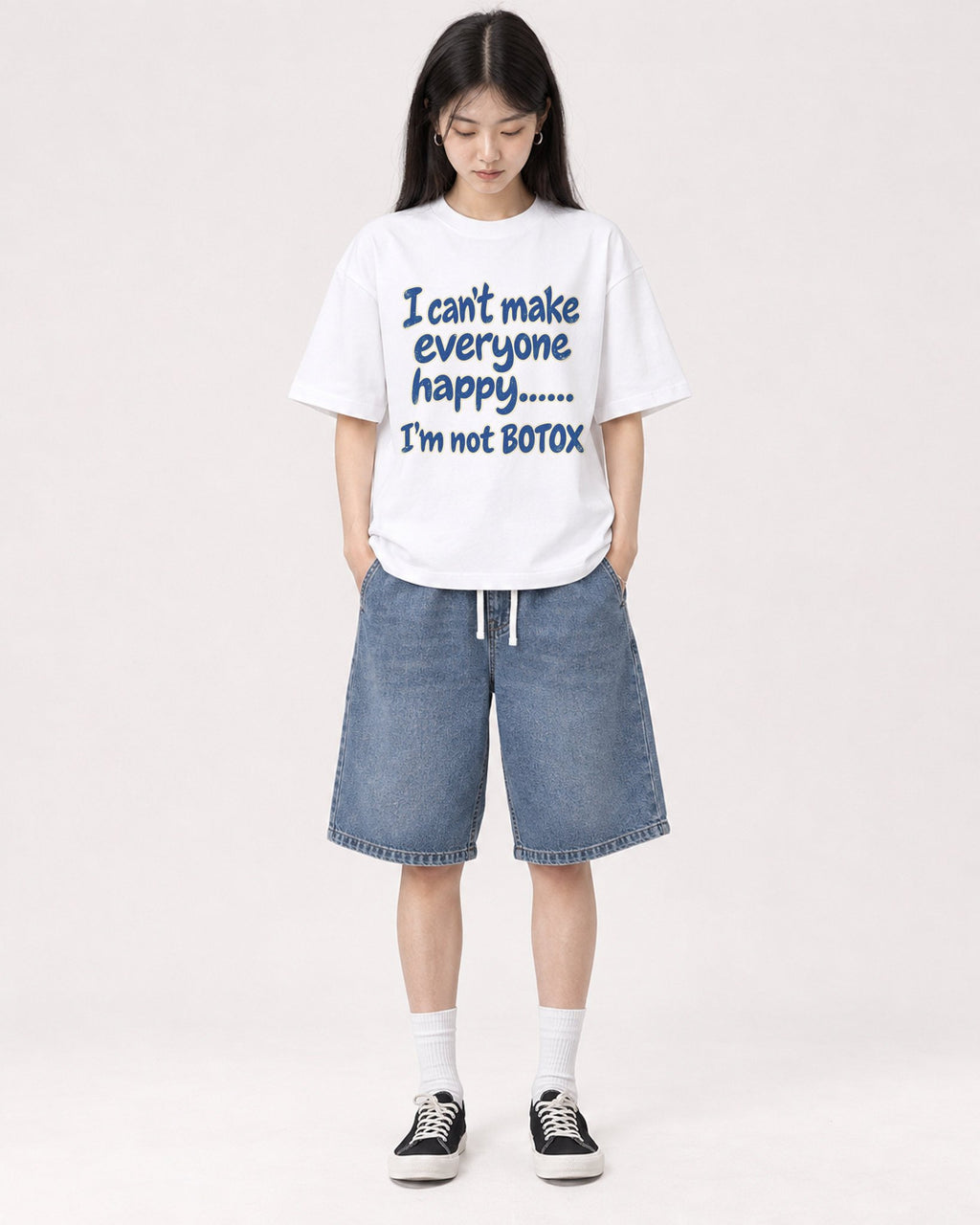 Mockup Boxy Heavyweight Tee White female full-body 01