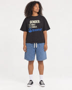 Mockup Boxy Heavyweight Tee Black female full-body 05