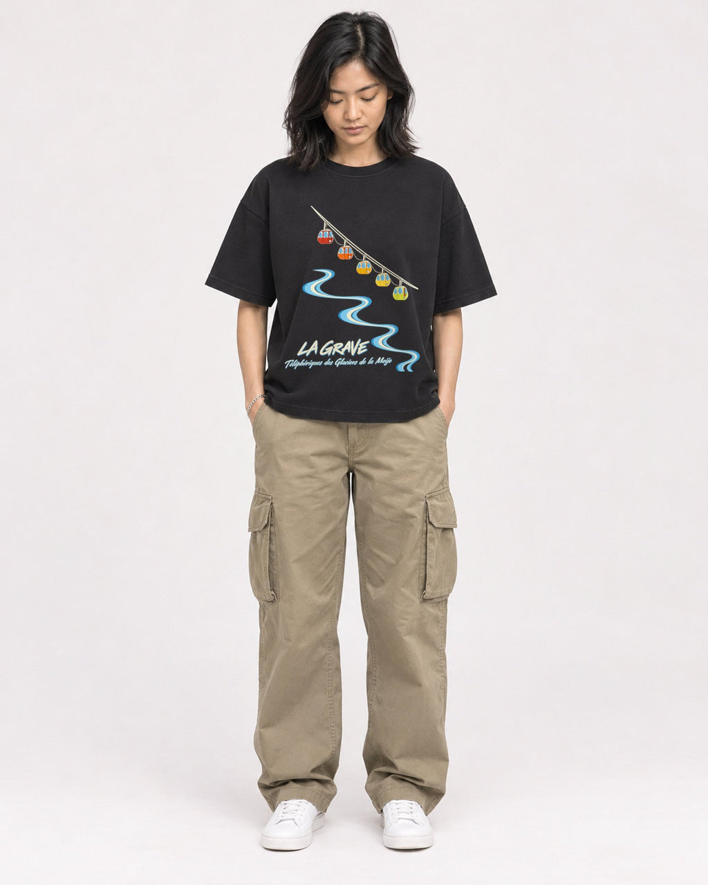 Mockup Boxy Heavyweight Tee Black female full-body 22