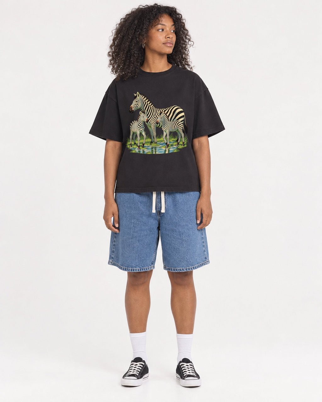 Mockup Boxy Heavyweight Tee Black female full-body 05