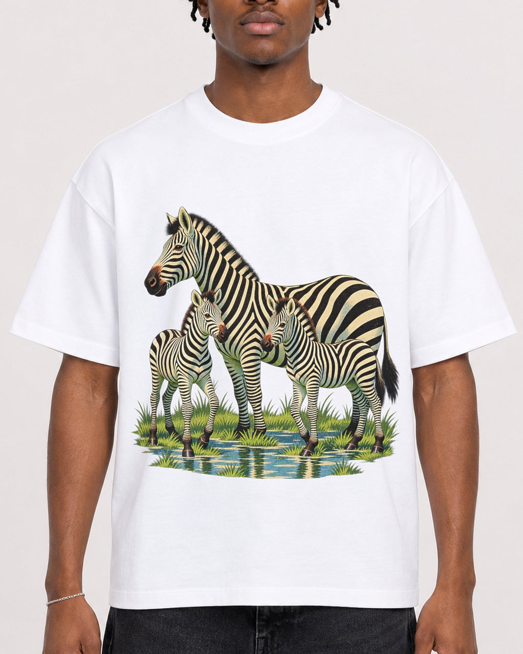 Mockup Boxy Heavyweight Tee White male close-up 05