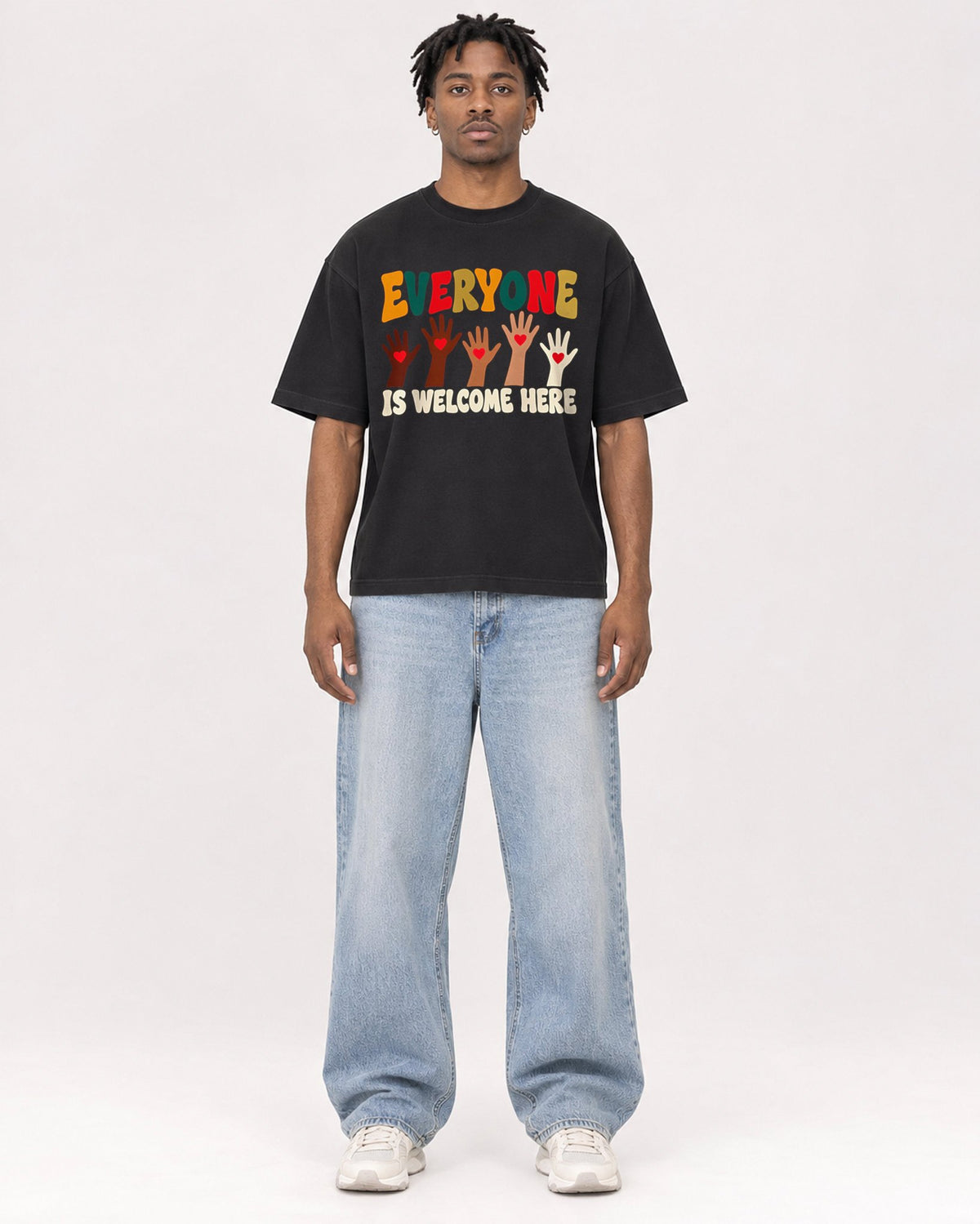 Mockup Boxy Heavyweight Tee Black male full-body 05