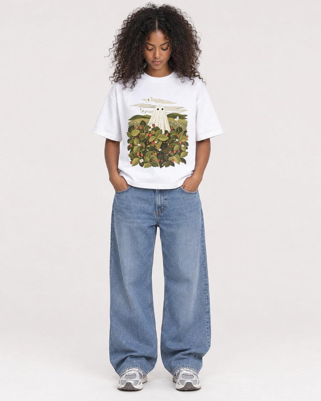 Mockup Boxy Heavyweight Tee White female full-body 05