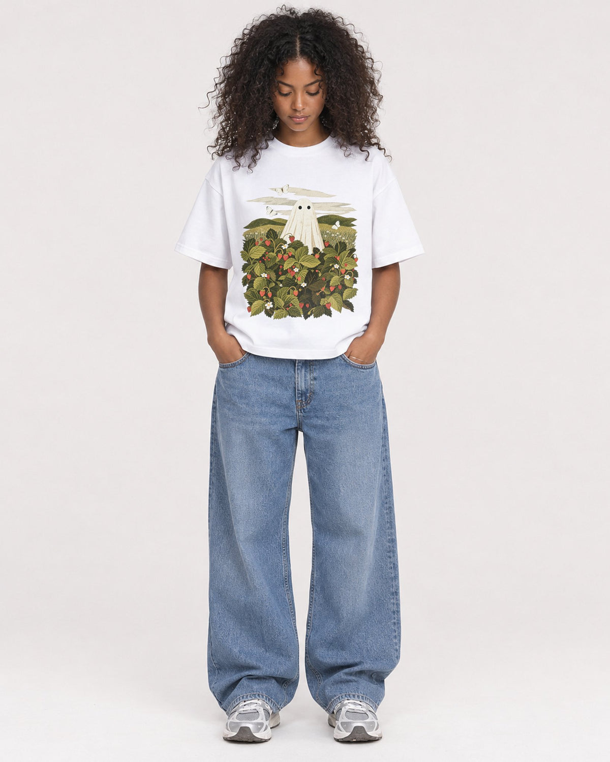 Mockup Boxy Heavyweight Tee White female full-body 05