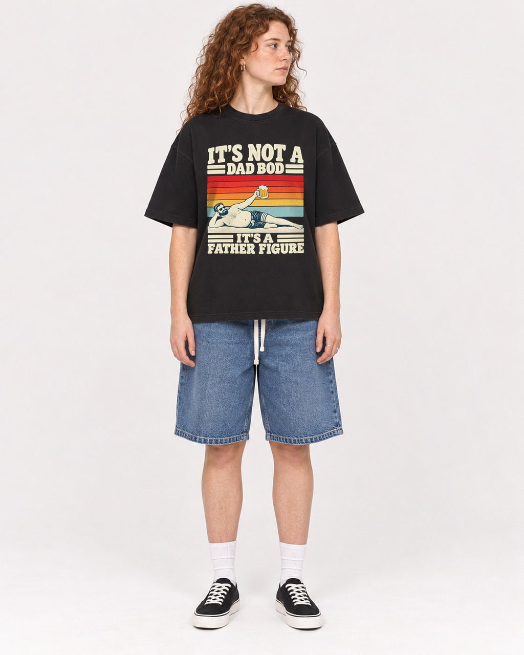 Mockup Boxy Heavyweight Tee Black female full-body 09