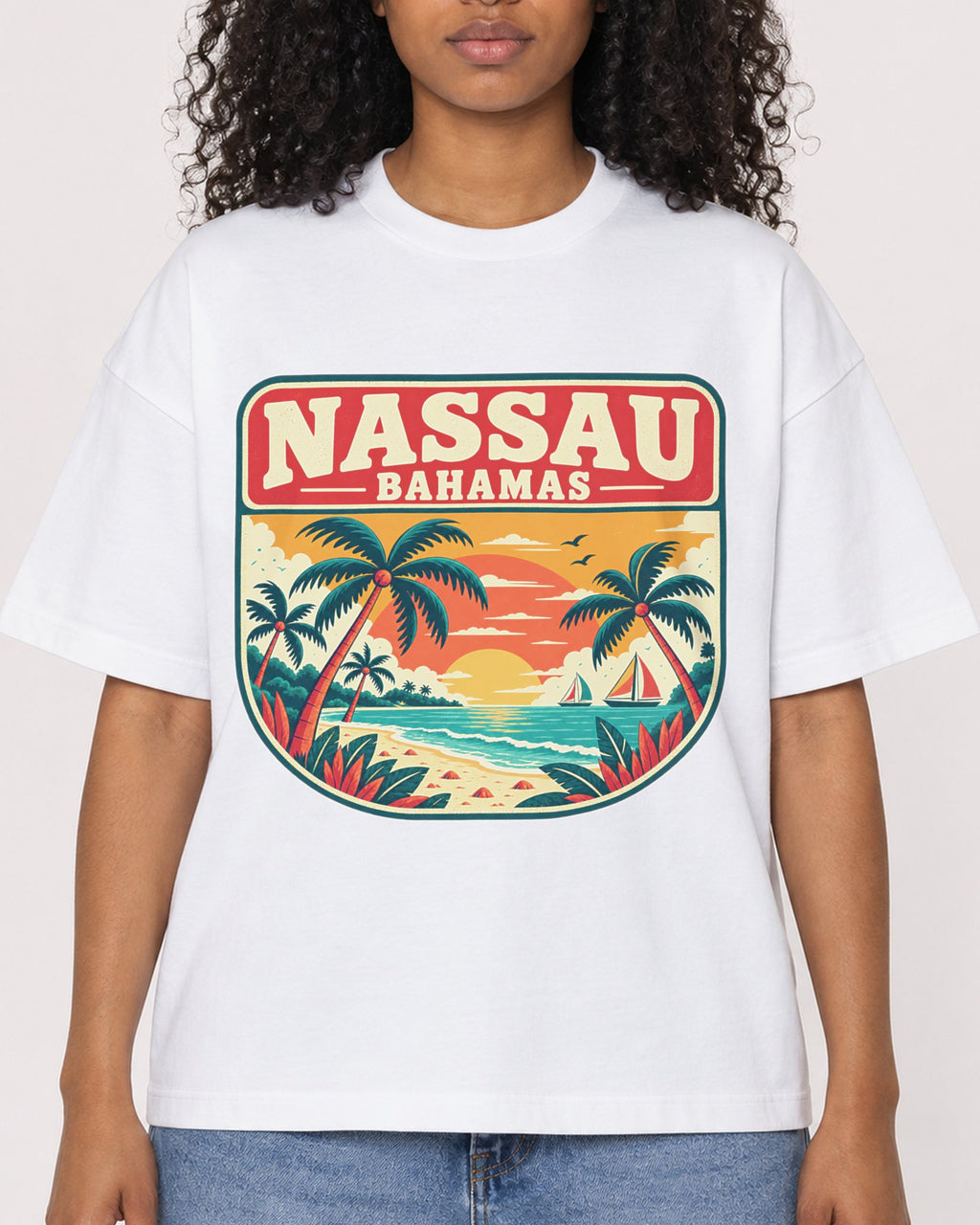 Mockup Boxy Heavyweight Tee White female close-up 05