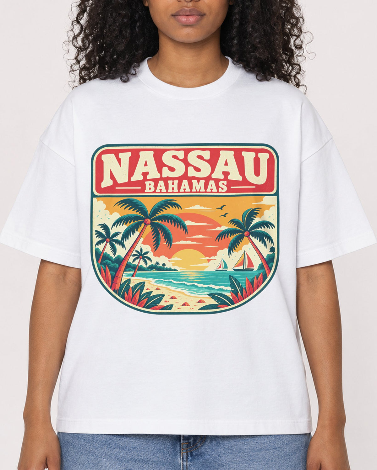 Mockup Boxy Heavyweight Tee White female close-up 05