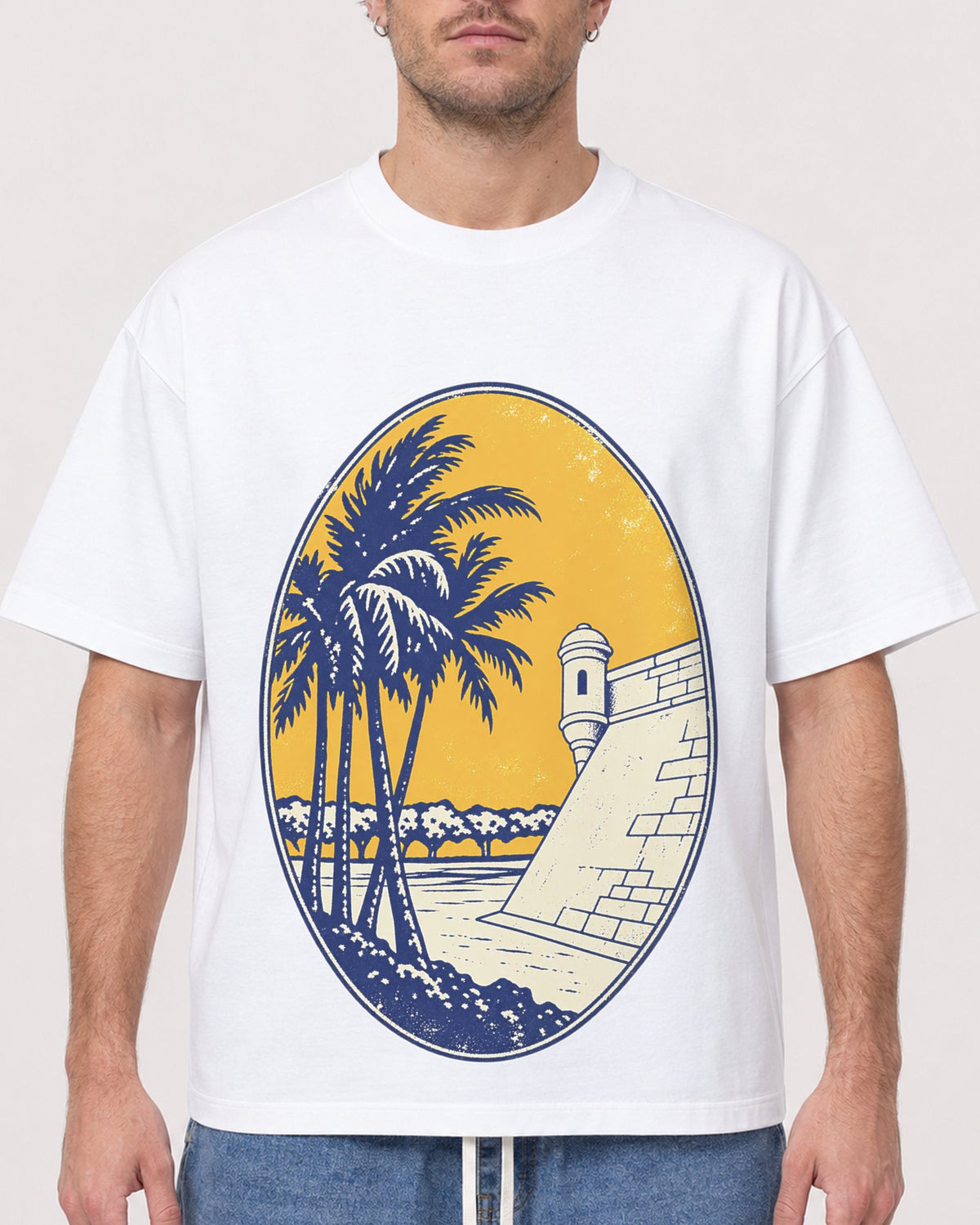 Mockup Boxy Heavyweight Tee White male close-up 08