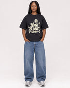 Mockup Boxy Heavyweight Tee Black female full-body 04
