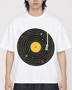 Mockup Boxy Heavyweight Tee White male close-up 41