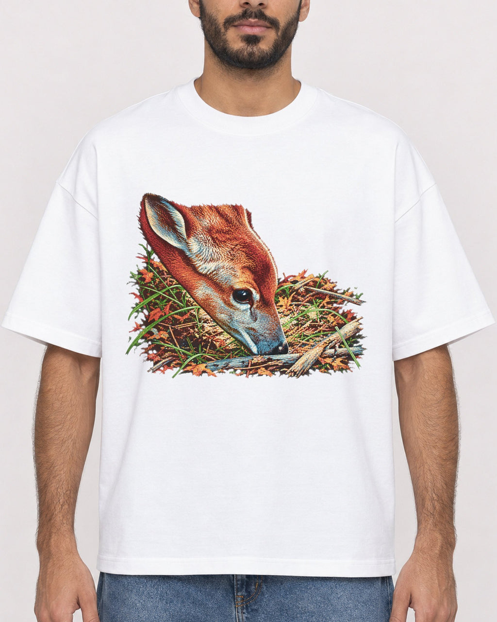 Mockup Boxy Heavyweight Tee White male close-up 07