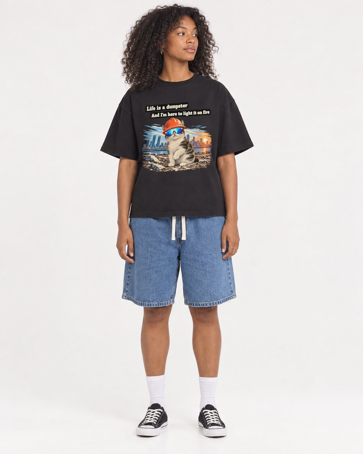 Mockup Boxy Heavyweight Tee Black female full-body 05