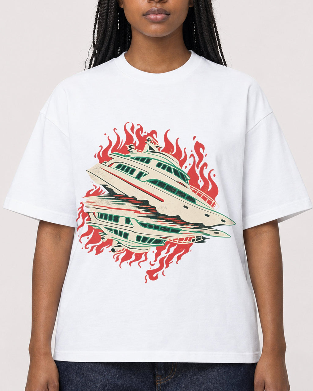 Mockup Boxy Heavyweight Tee White female close-up 04