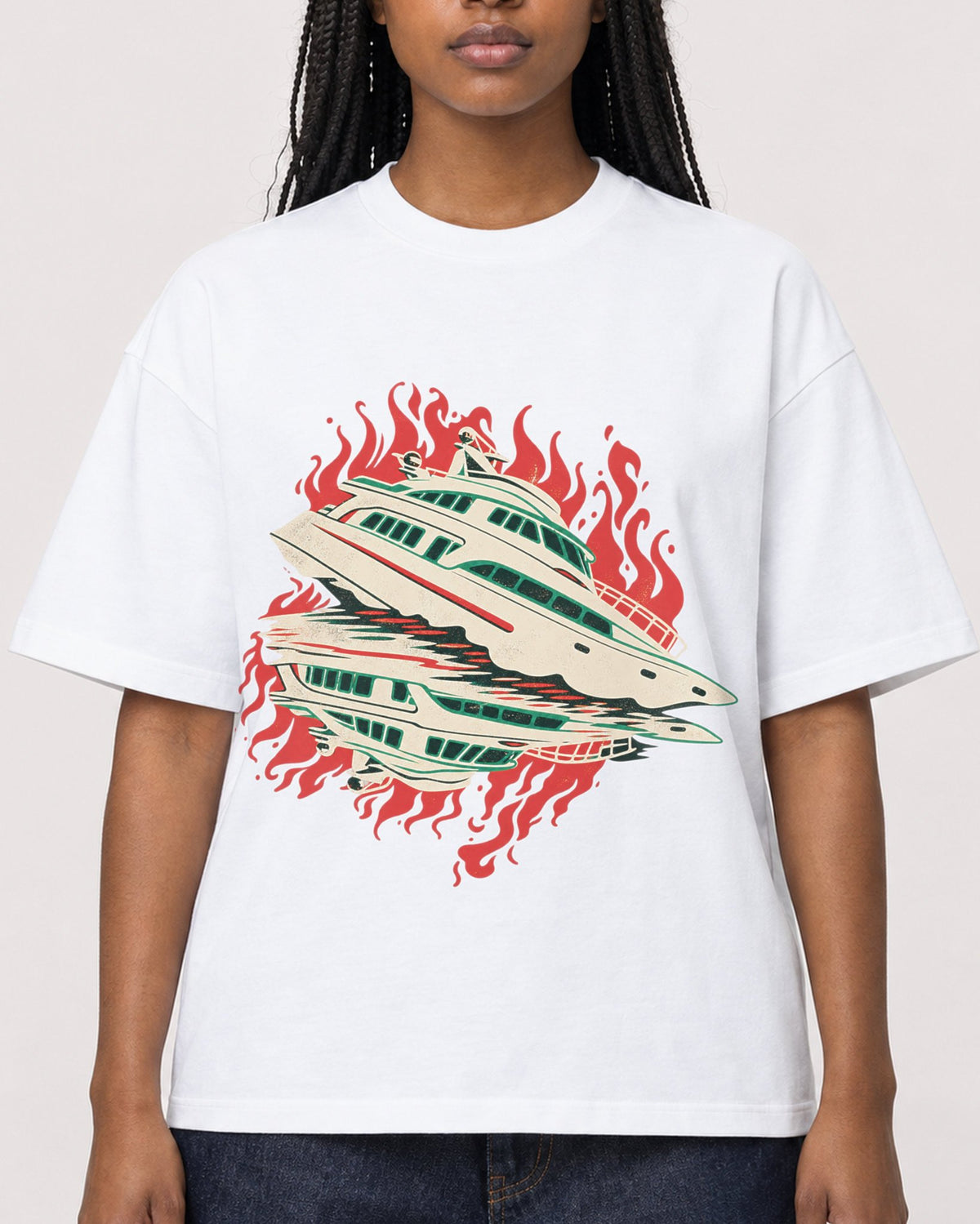Mockup Boxy Heavyweight Tee White female close-up 04