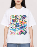 Mockup Boxy Heavyweight Tee White female close-up 01
