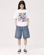 Mockup Boxy Heavyweight Tee White female full-body 01