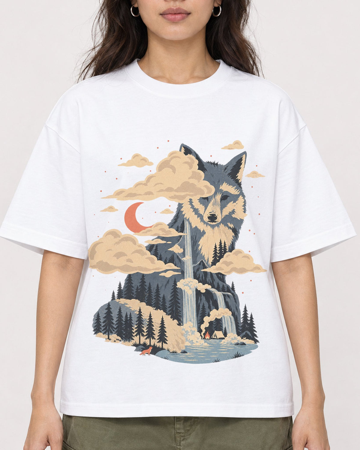 Mockup Boxy Heavyweight Tee White female close-up 02