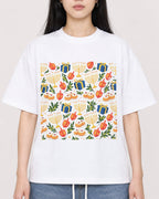 Mockup Boxy Heavyweight Tee White female close-up 01