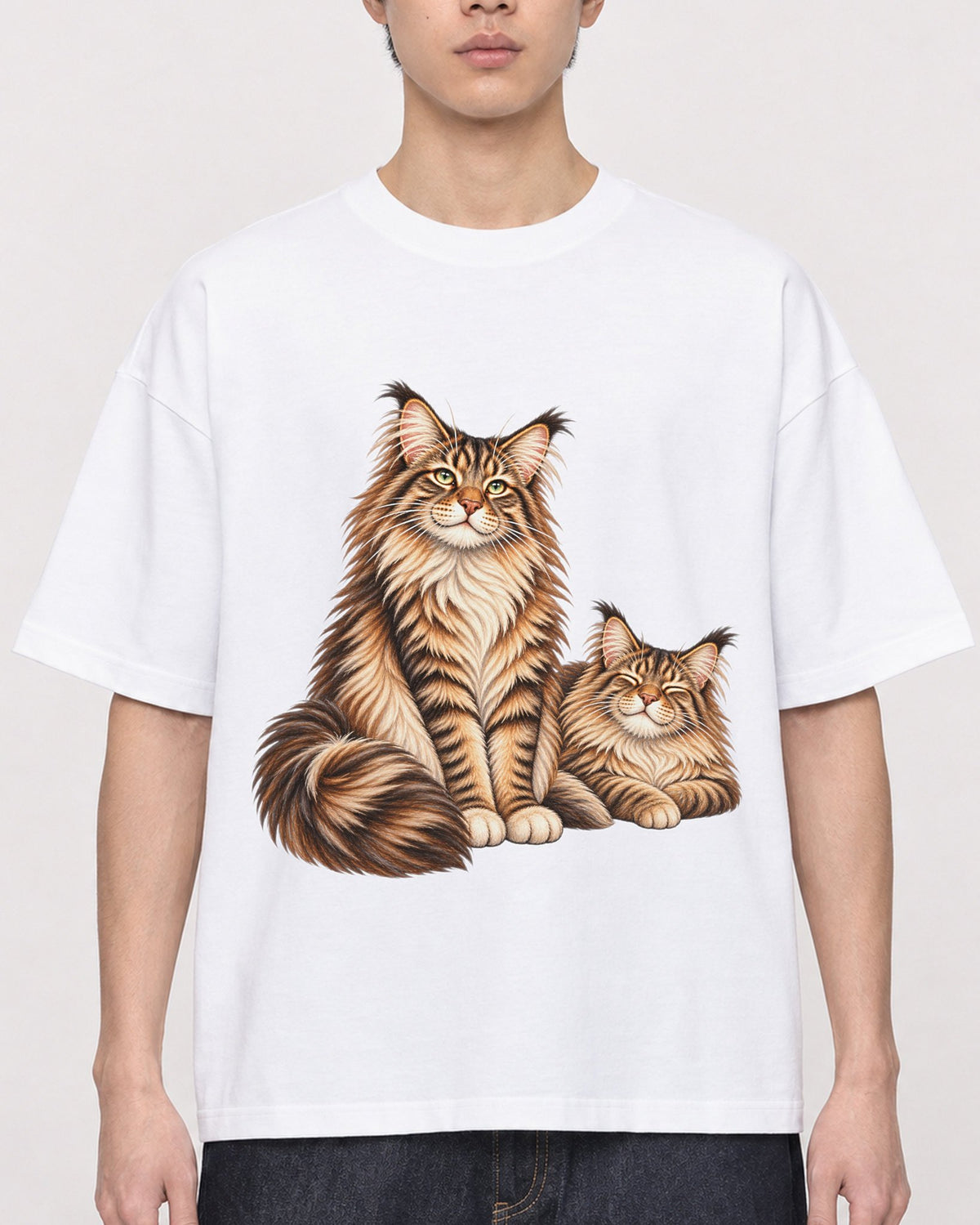 Mockup Boxy Heavyweight Tee White male close-up 01