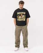 Mockup Boxy Heavyweight Tee Black male full-body 08