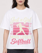 Mockup Boxy Heavyweight Tee White female close-up 03