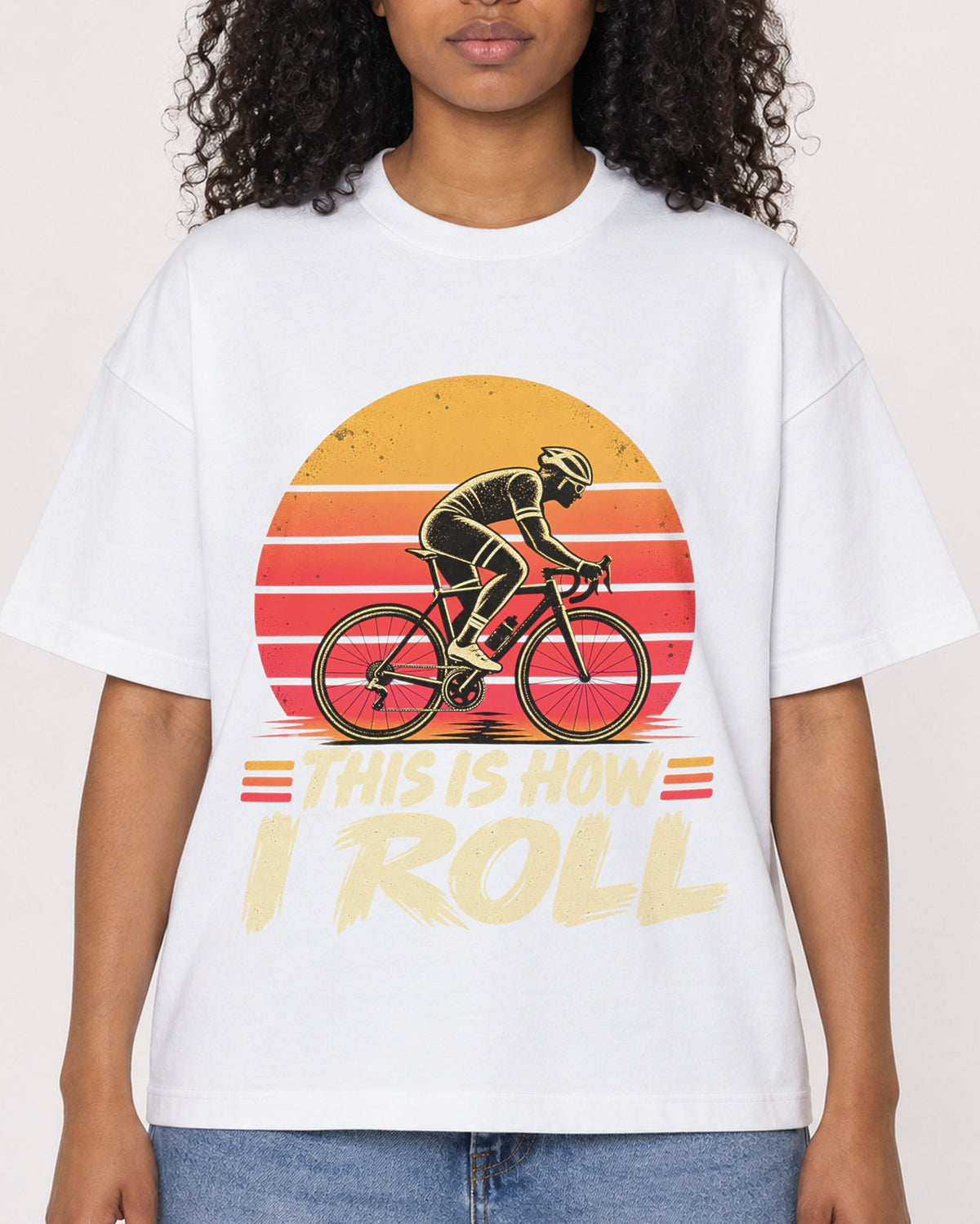 Mockup Boxy Heavyweight Tee White female close-up 05