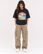 Mockup Boxy Heavyweight Tee Black female full-body 02