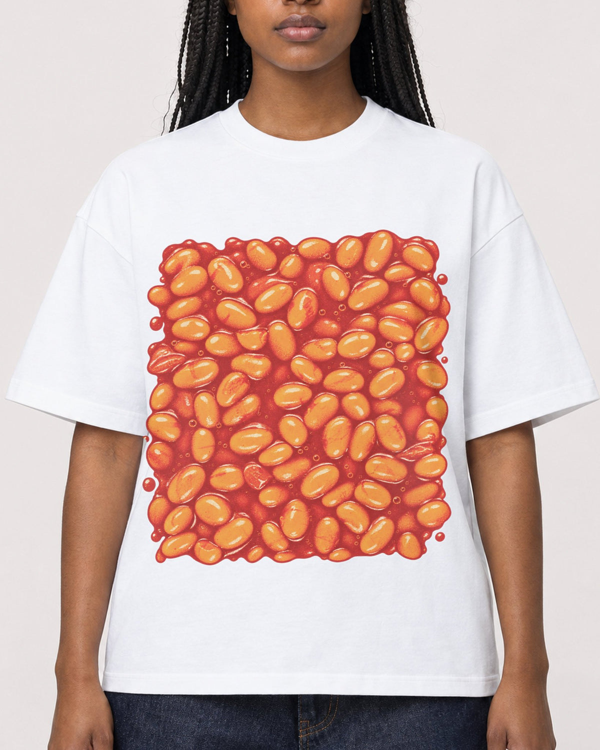 Mockup Boxy Heavyweight Tee White female close-up 04