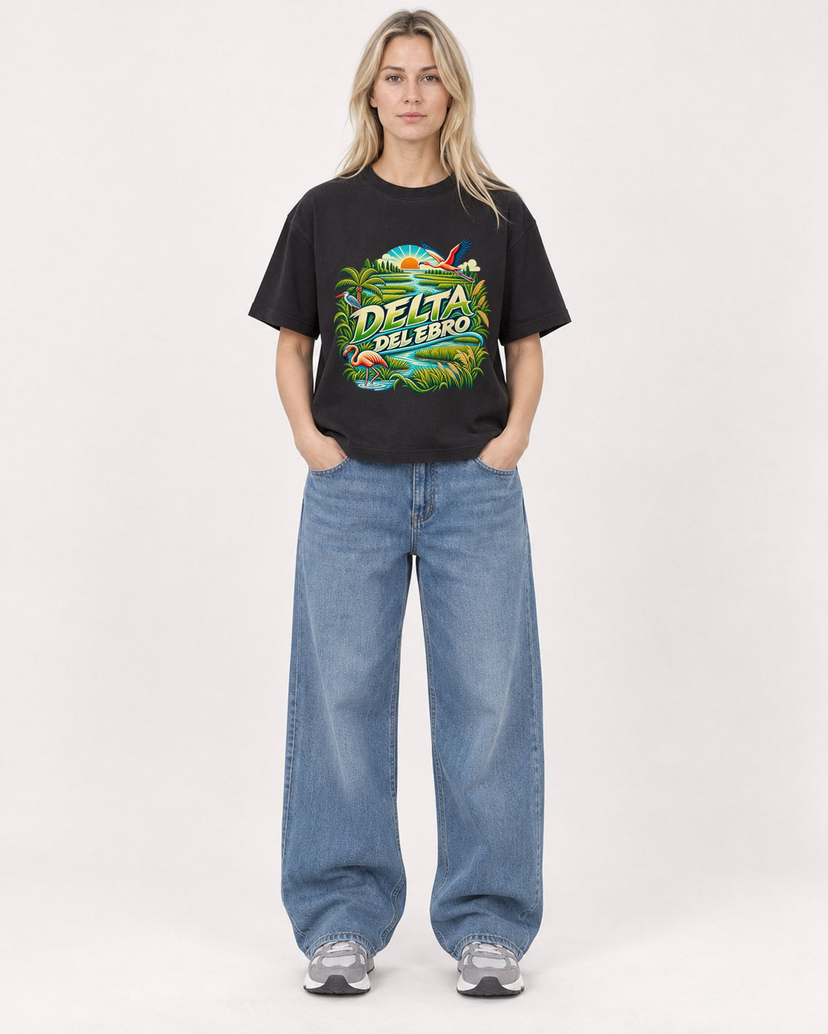 Mockup Boxy Heavyweight Tee Black female full-body 08