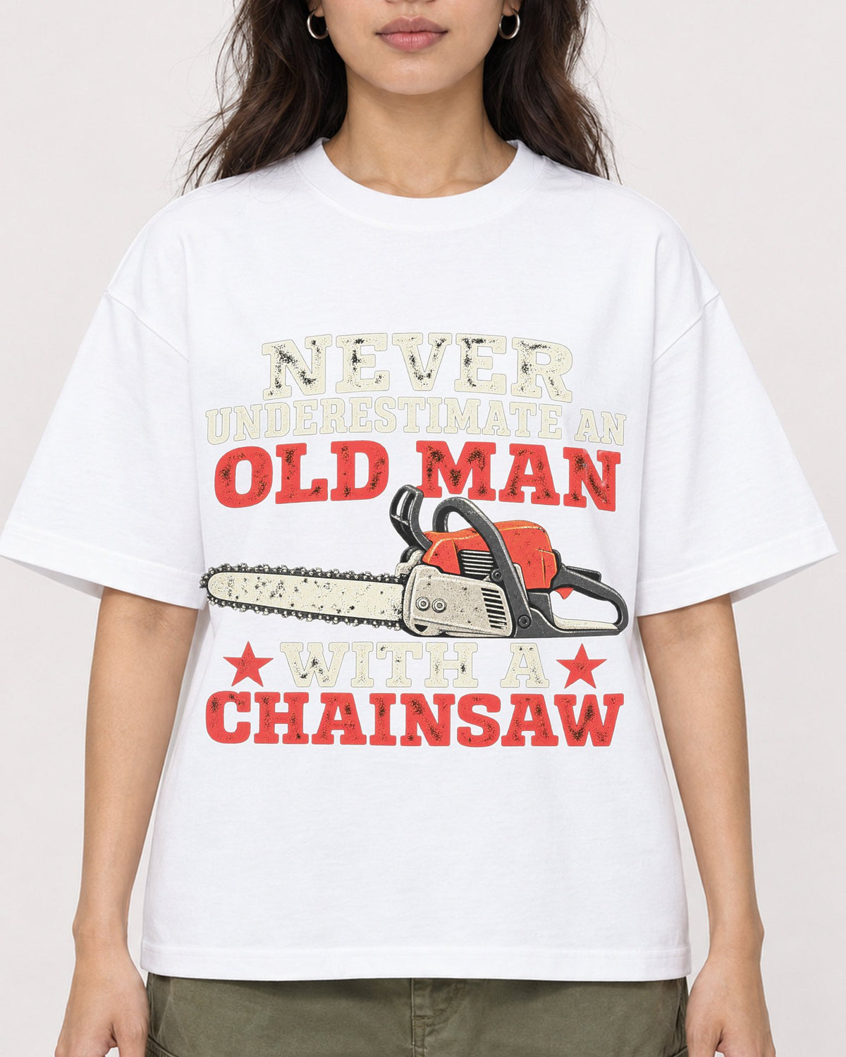 Mockup Boxy Heavyweight Tee White female close-up 02