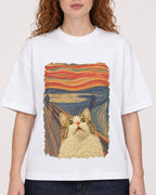 Mockup Boxy Heavyweight Tee White female close-up 09