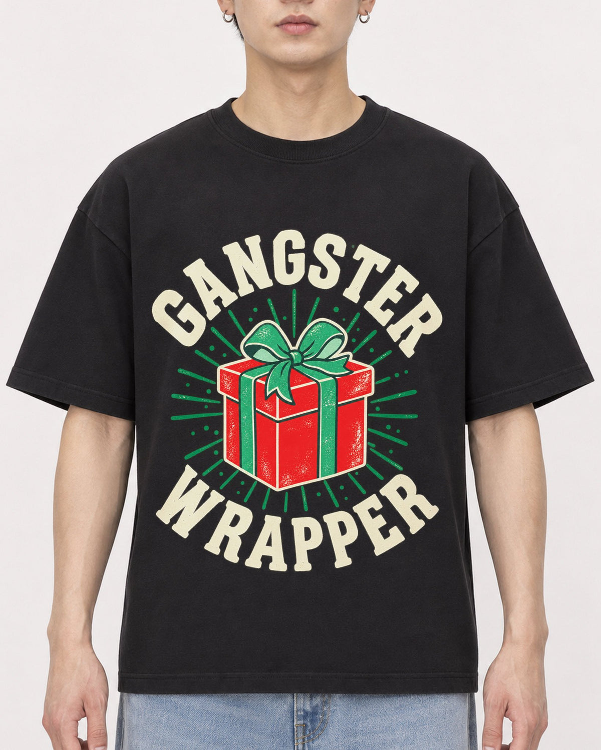 Mockup Boxy Heavyweight Tee Black male close-up 01