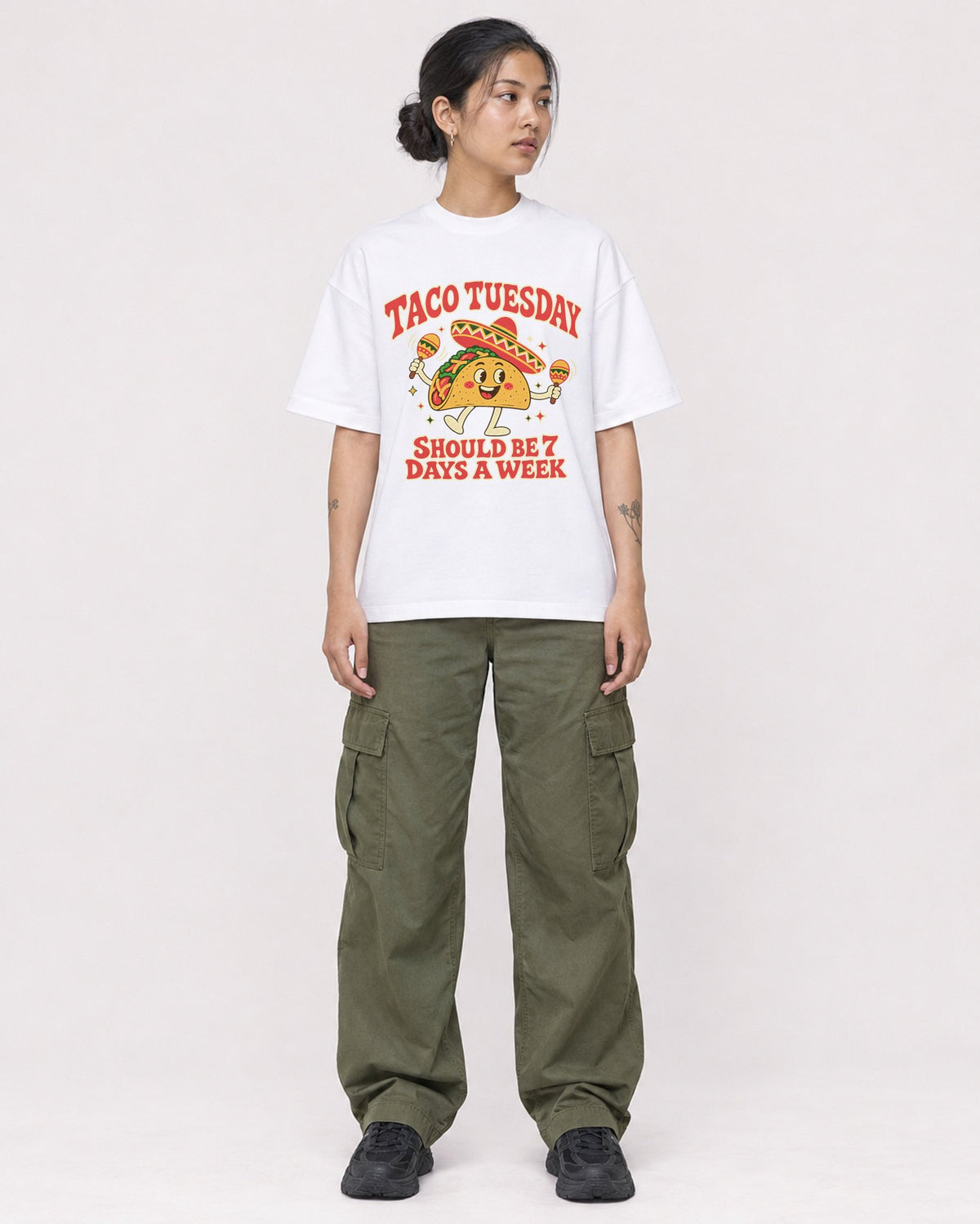 Mockup Boxy Heavyweight Tee White female full-body 12