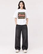 Mockup Boxy Heavyweight Tee White female full-body 03