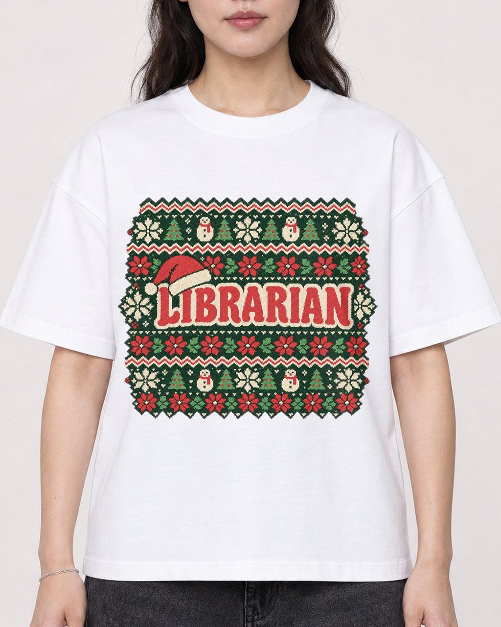 Mockup Boxy Heavyweight Tee White female close-up 03